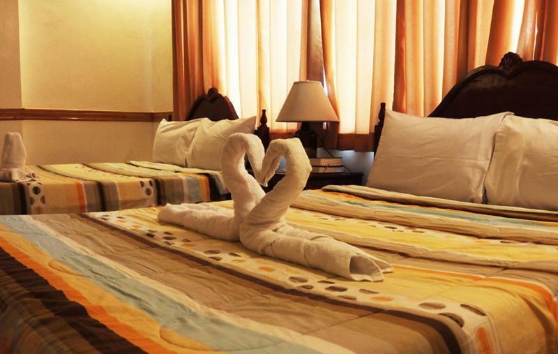 Sipalay Jamont Hotel Exterior photo
