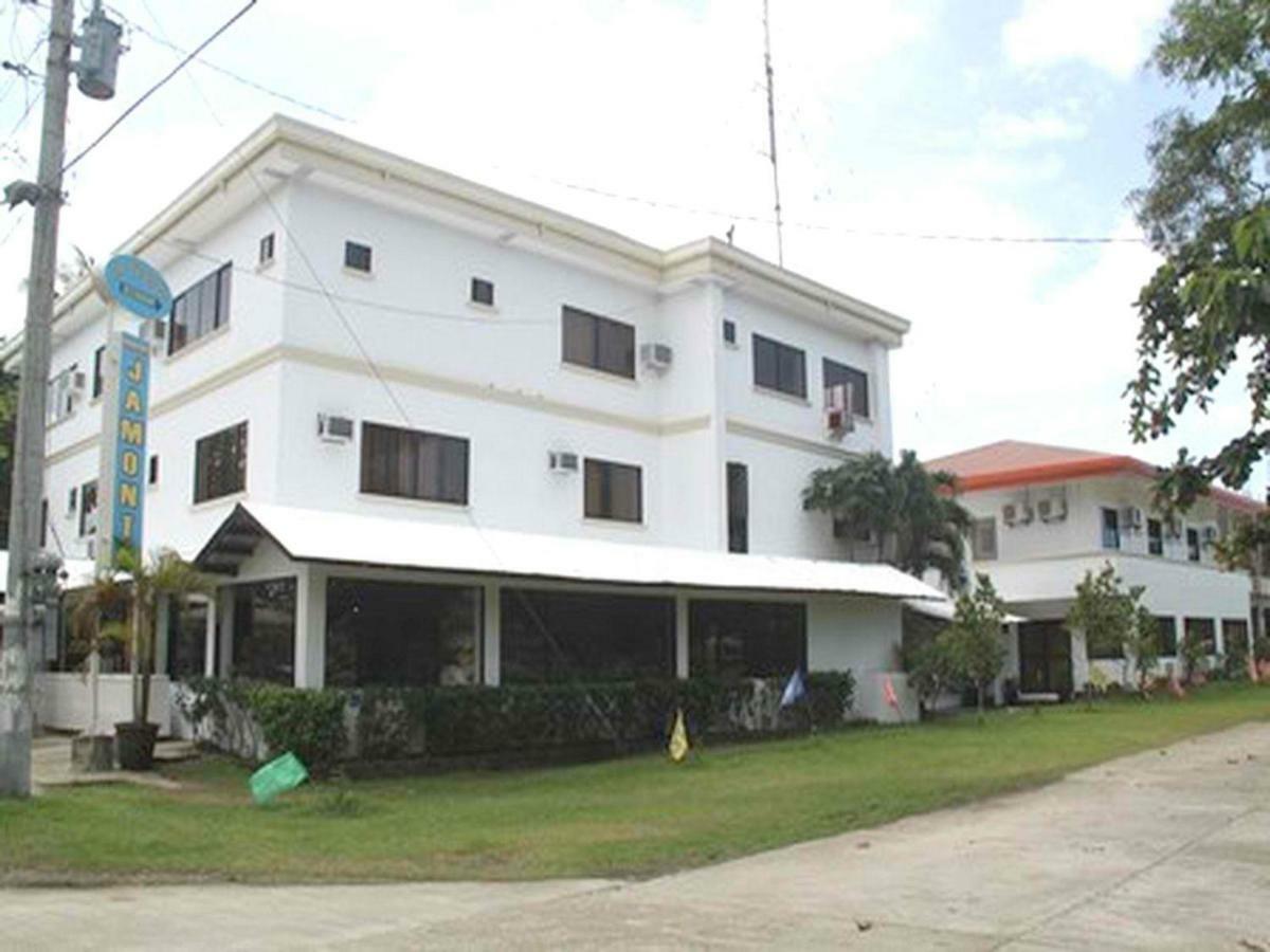 Sipalay Jamont Hotel Exterior photo