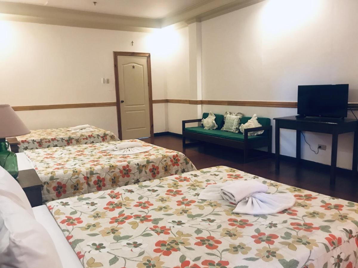 Sipalay Jamont Hotel Exterior photo