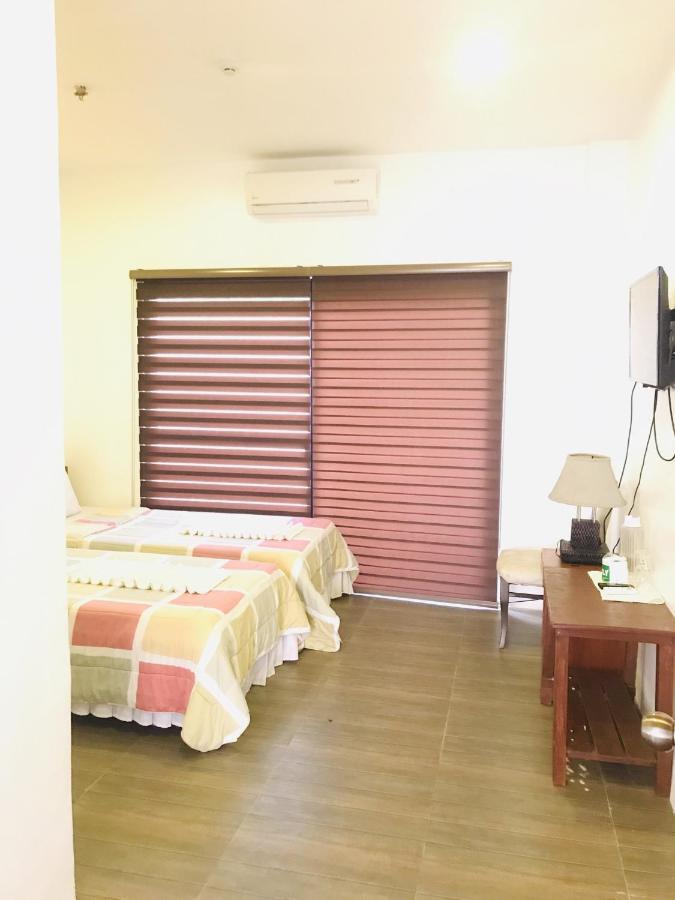 Sipalay Jamont Hotel Exterior photo